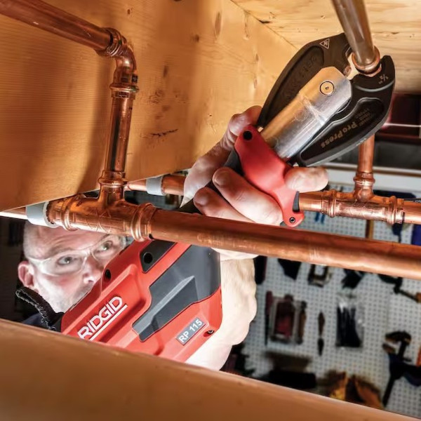 RIDGID Mini Press RP 115 v praxi